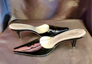 Black and Beautiful Patent Leather! (Retroglam)