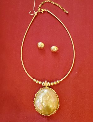 Faux Gold Necklace With Pink Stone